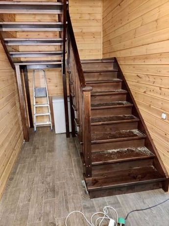 Лестница меж этажная, деревянная лестница, лестница из дерева