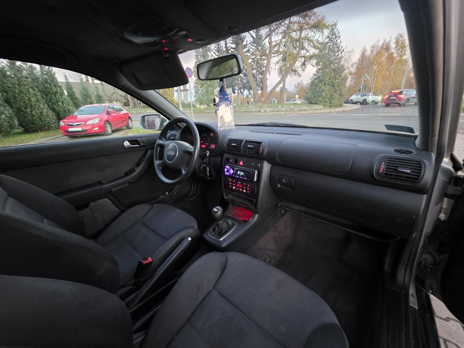 Audi A3 8L 1.6 MPi ważne opłaty,BT