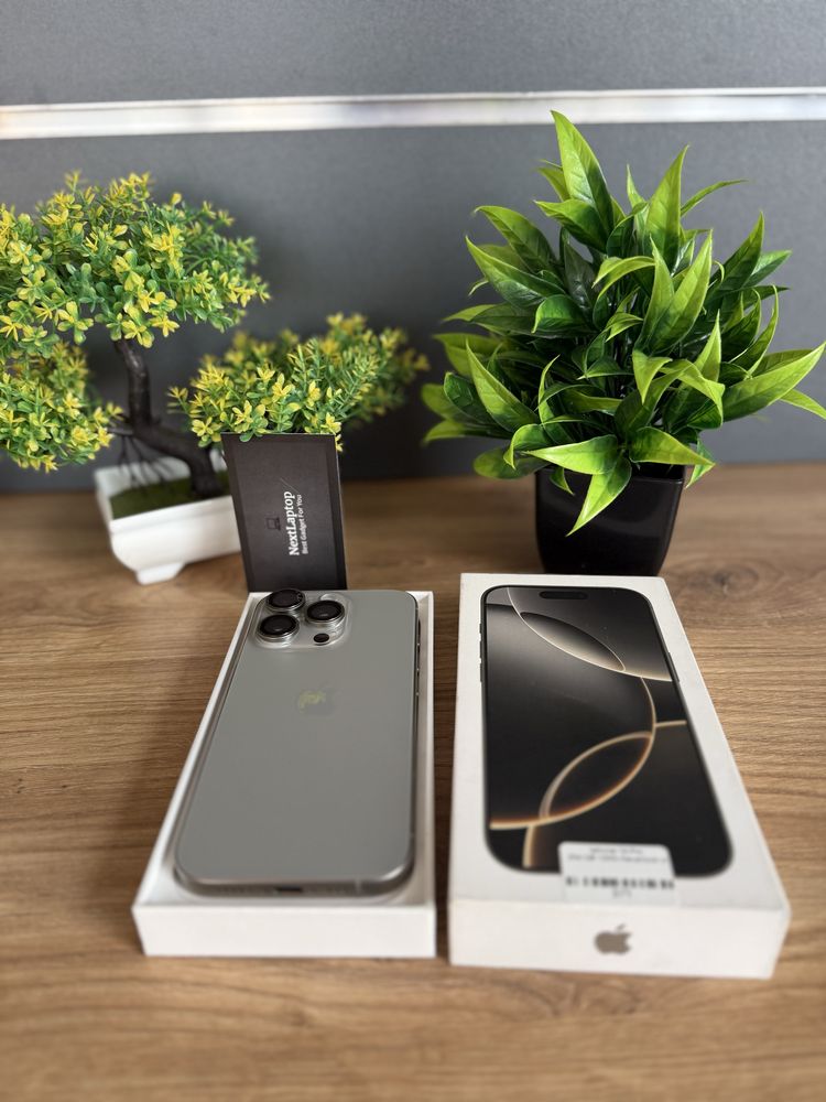 Apple Iphone 16 Pro  256 Gb Neverlock ! Natural Like NEW !