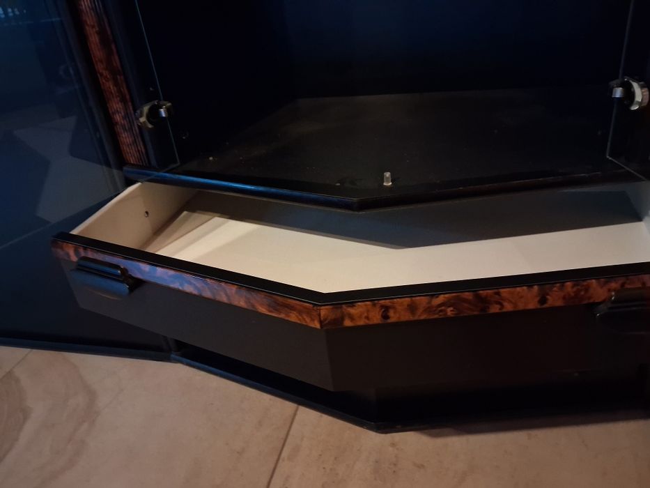 Meblościanka plus stolik  pod telewizor
