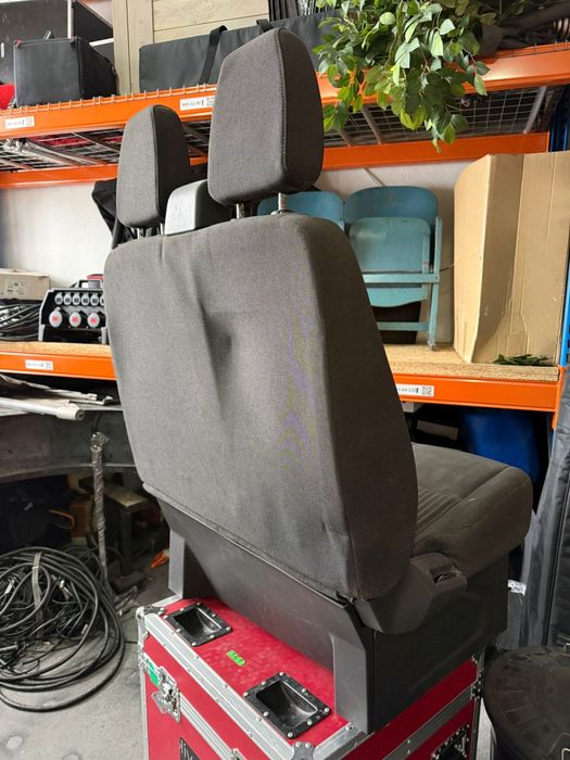 Fotel kierowcy plus ławka przód Ford Transit Custom - ogrzewane.