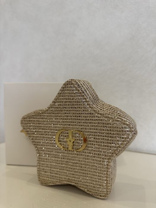 Косметичка люксового бренду. Лінійка Beauty