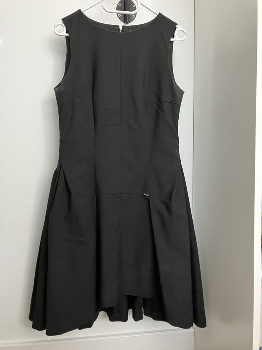 Elegancka czarna sukienka Simple rozm. 40