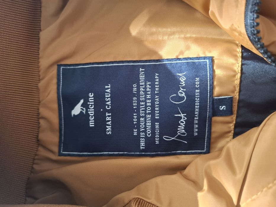 Kurtka zimowa medicine