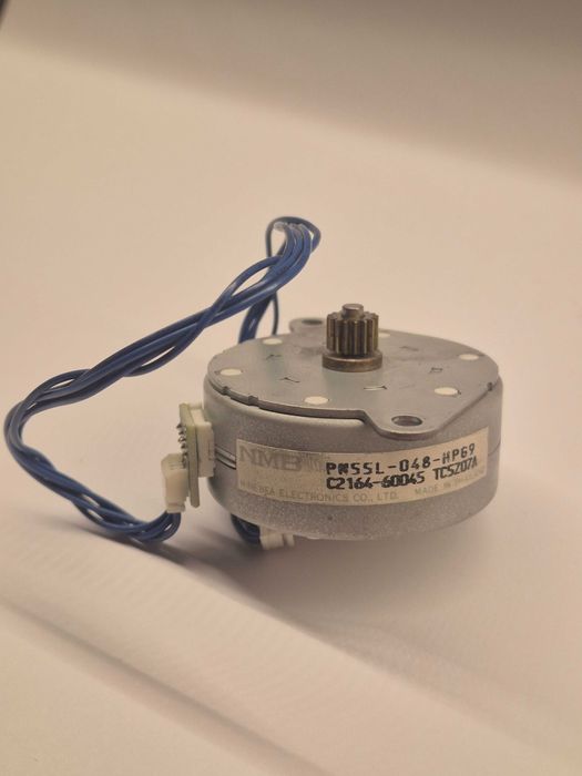 Silniki elektryczne krokowe różne rodzaje