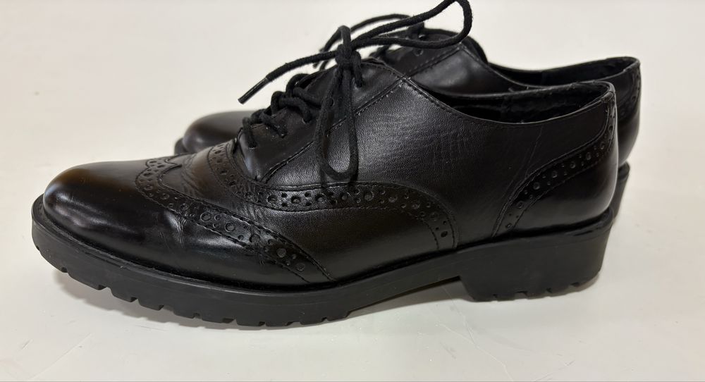 Жіночі туфлі оксфорди шкіряні 38р від Vera Pelle