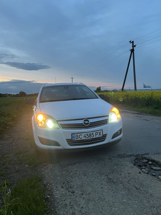 Opel Astra H 1.7 ecotec 2009 рік
