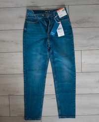 Nowe jeansy slim mom