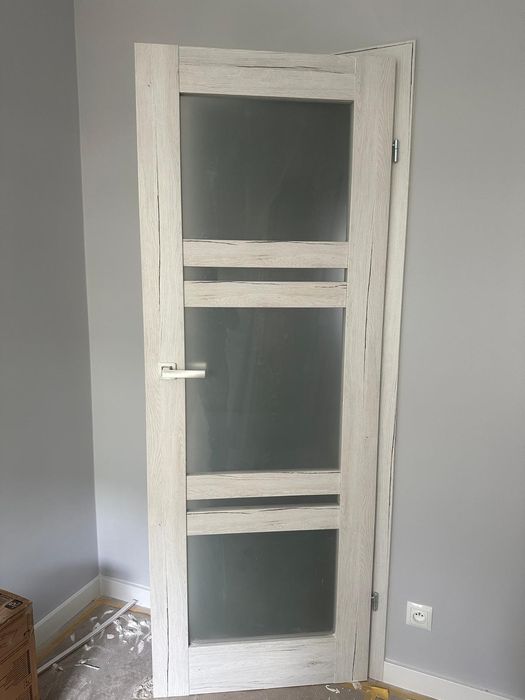 Drzwi wewnętrzne 70 szare