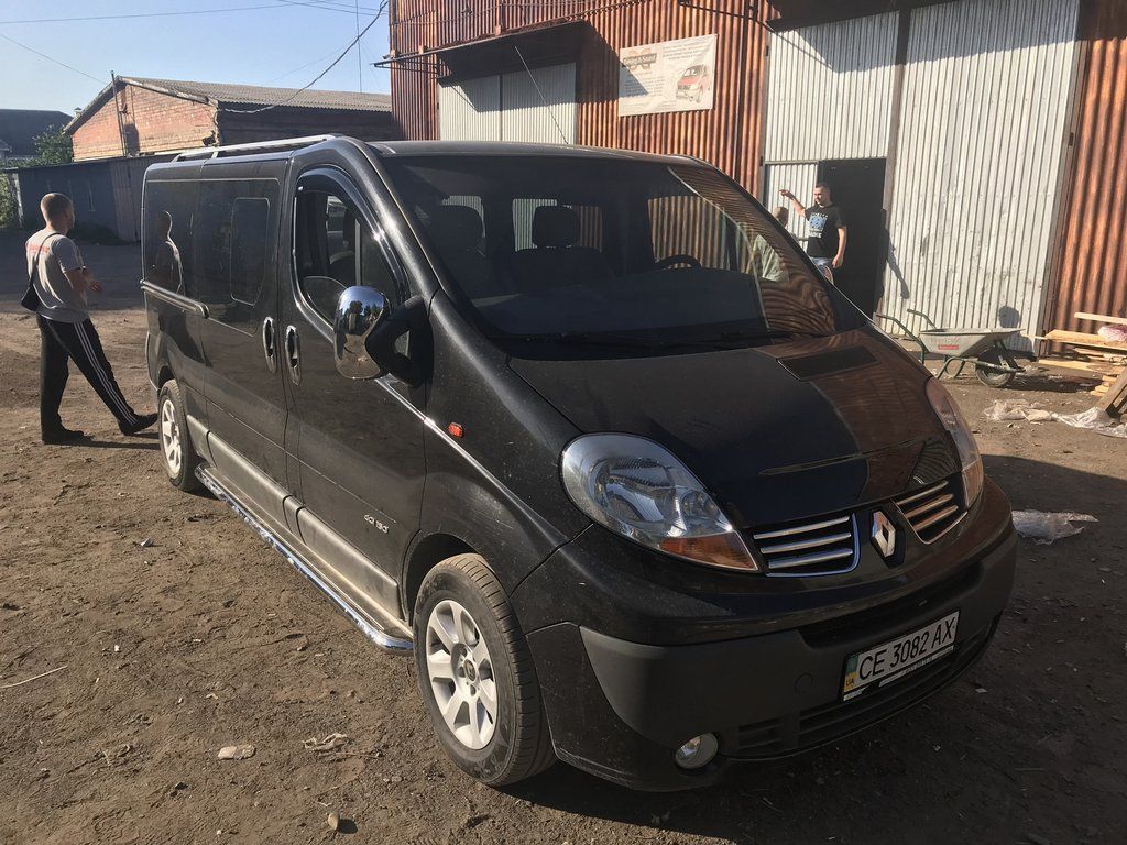 Бічні пороги Premium для Renault Trafic 2001-2015 нерж.