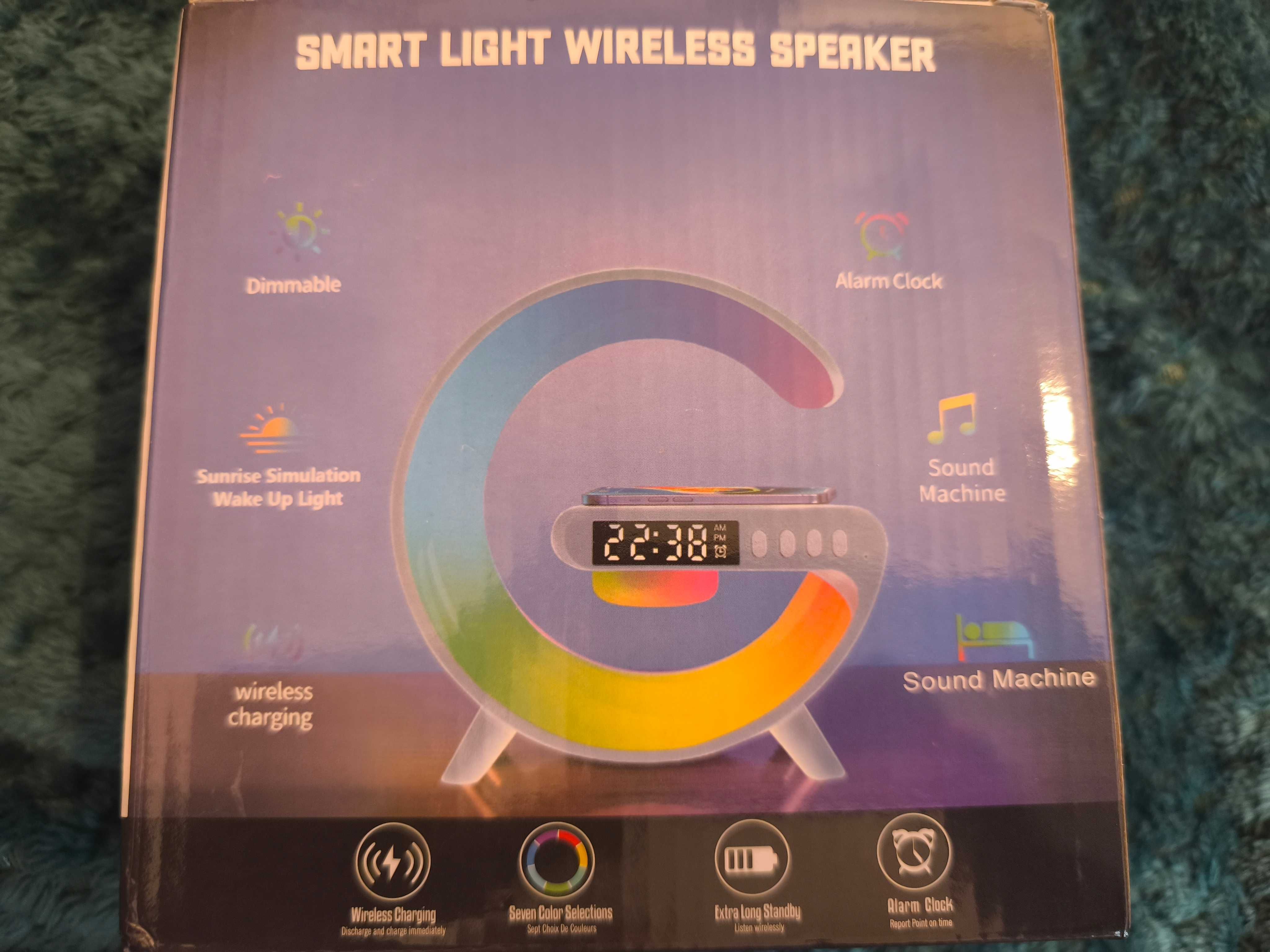 Multi przenośny głośnik, budzik, zegar z oświetleniem RGB