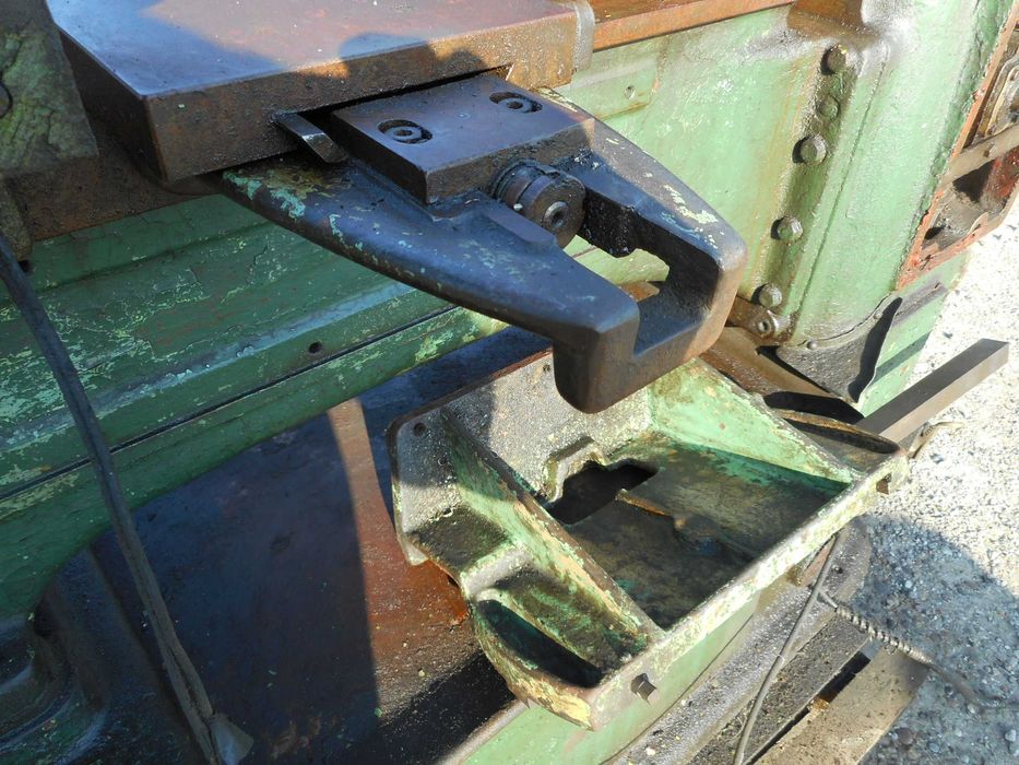 Tokarka Tos Tanio z Liniałem