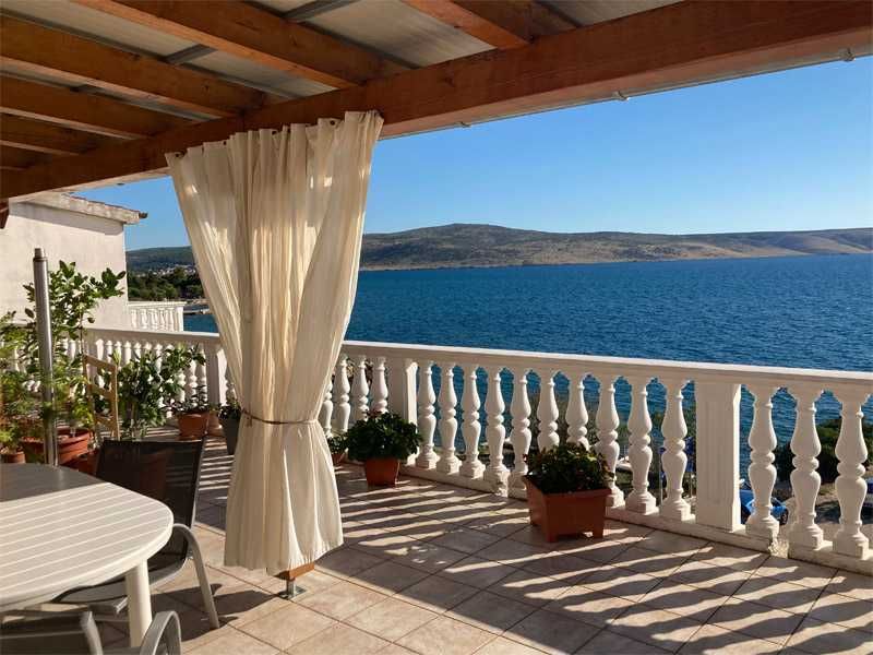 CHORWACJA STARIGRAD 13.08-20.08 apartament z widokiem na morze 4 os.
