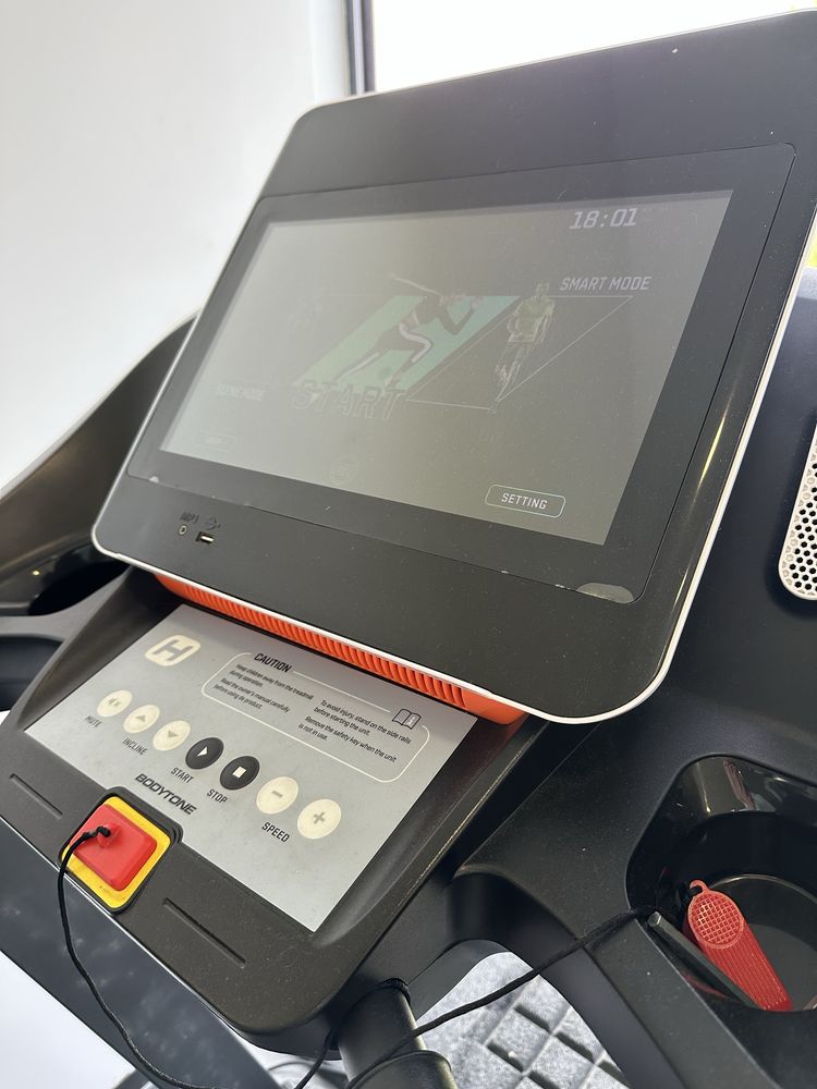 Passadeira de corrida Bodytone DT-22 Wi-Fi
