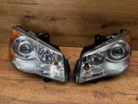Lampa przednia lewa prawa Chrysler Grand Voyager Xenon