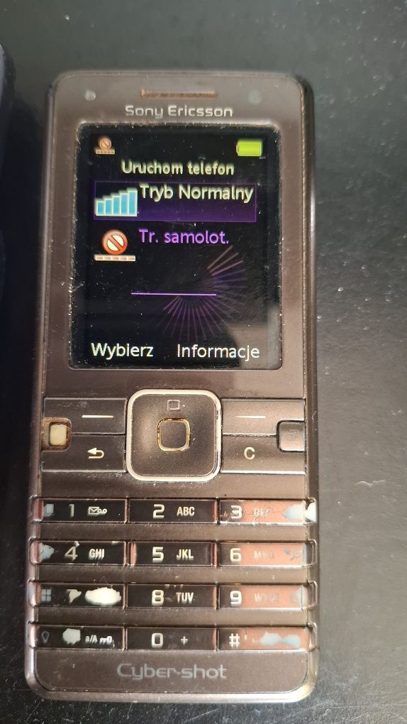 2 sprawne telefony sony ericson z ladowarka