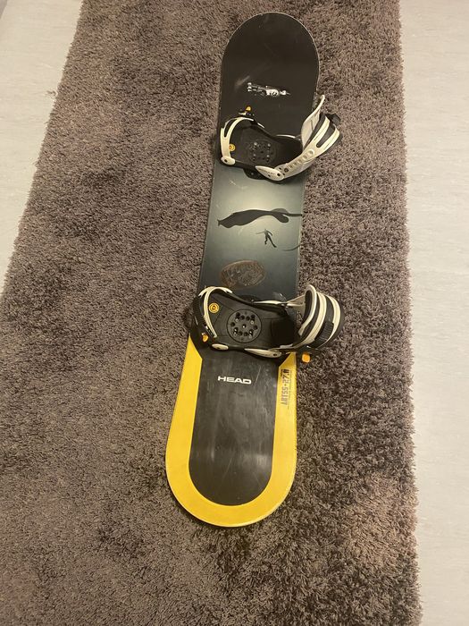Продам сноуборд бу