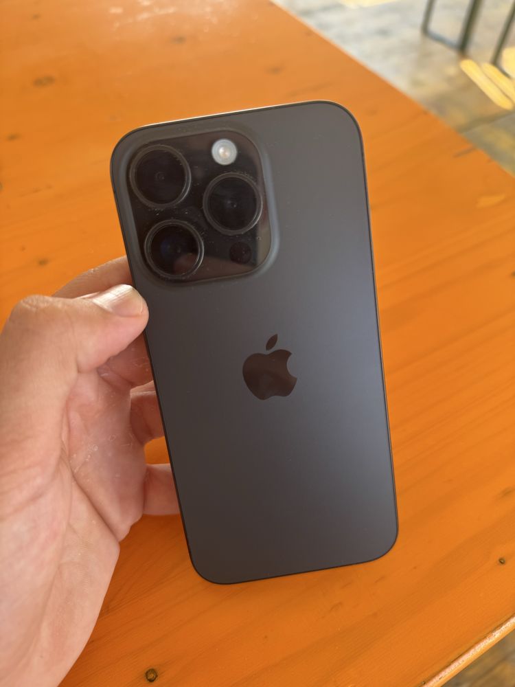 Iphone 15 PRO como novo