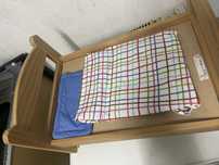 Cama de madeira ikea