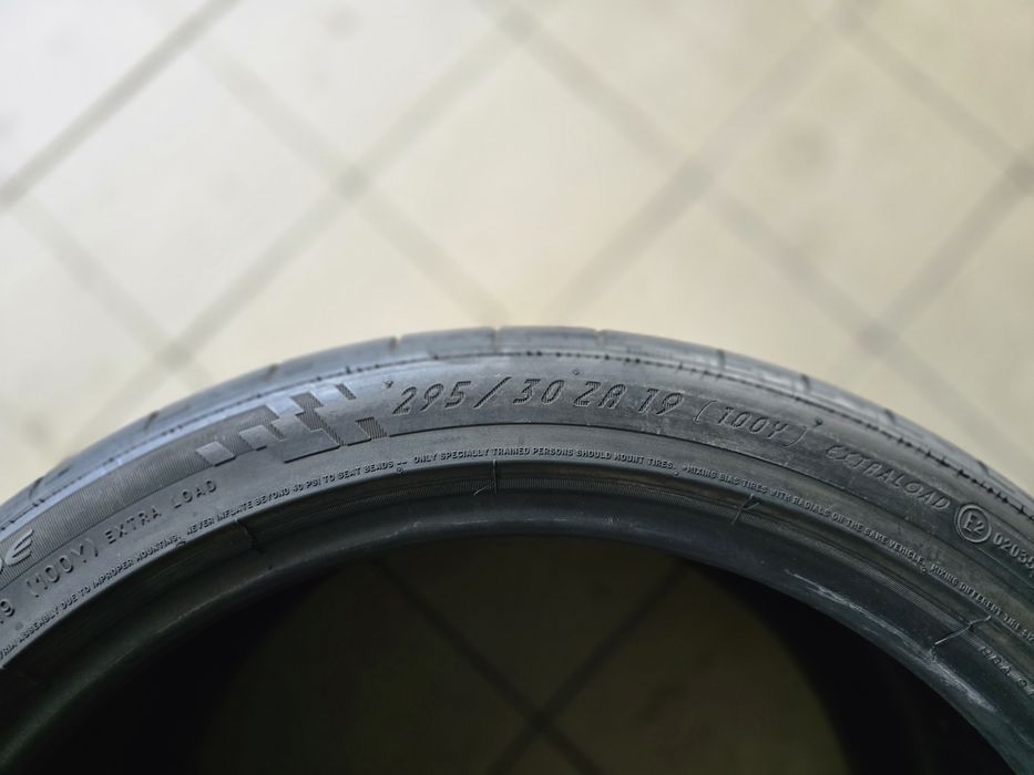 Pneus 295/30 R19 Michelin Pilot Sport PS2