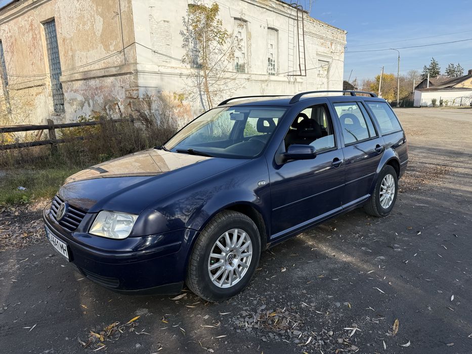 Volkswagen Bora 1.6 mpi