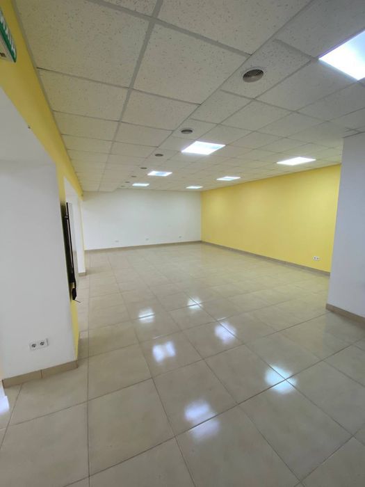Здам в оренду приміщення, вул. Соборна, ЖК ШОКОЛАД