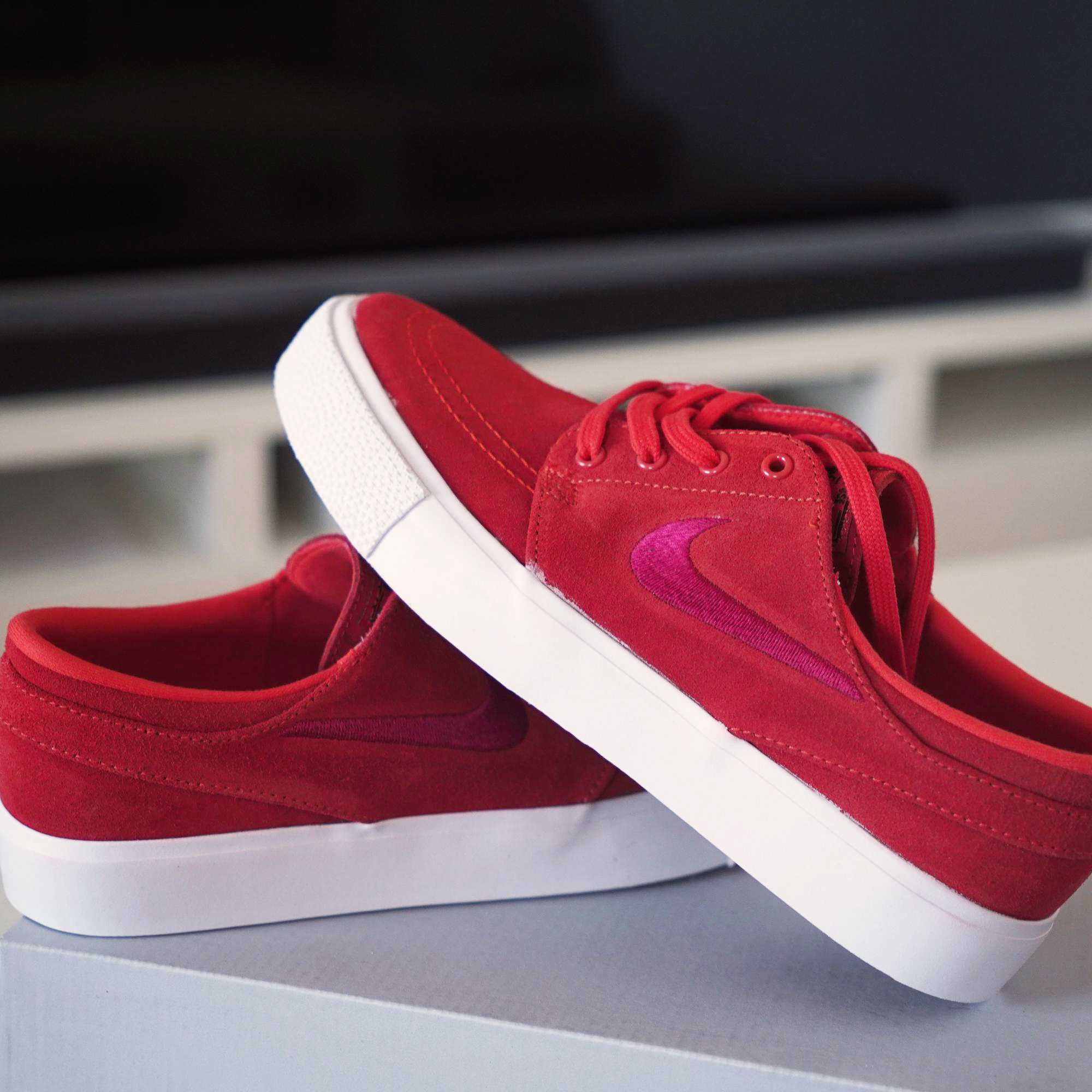 Buty NIKE SB Janoski - czerwone - r. 37.5 - oryginalne