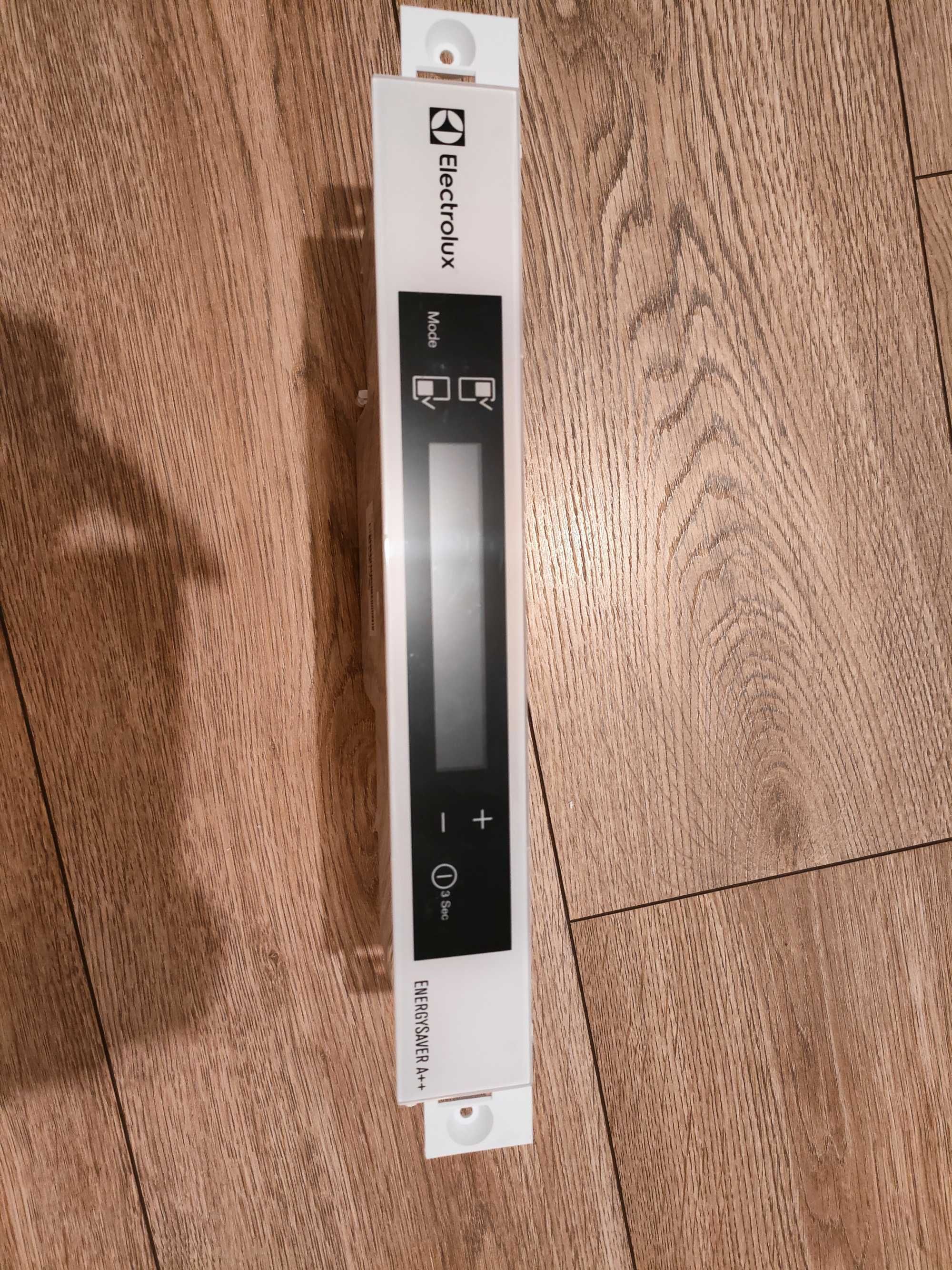 Wyświetlacz do lodówki Electrolux ENN3074EFW
