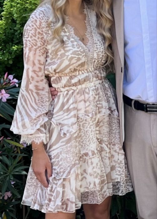 Asos xs Sukienka na komunię chrzciny beżowo kremowa panterka falbanki