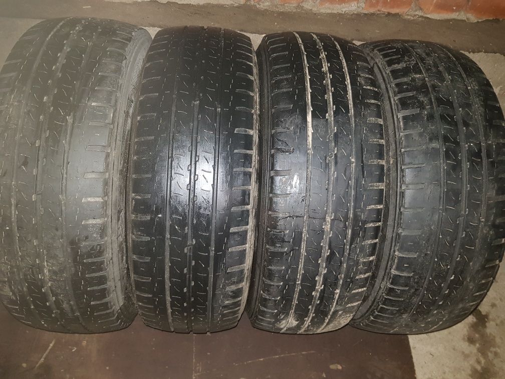 Kleber Transporo 195/60/16C