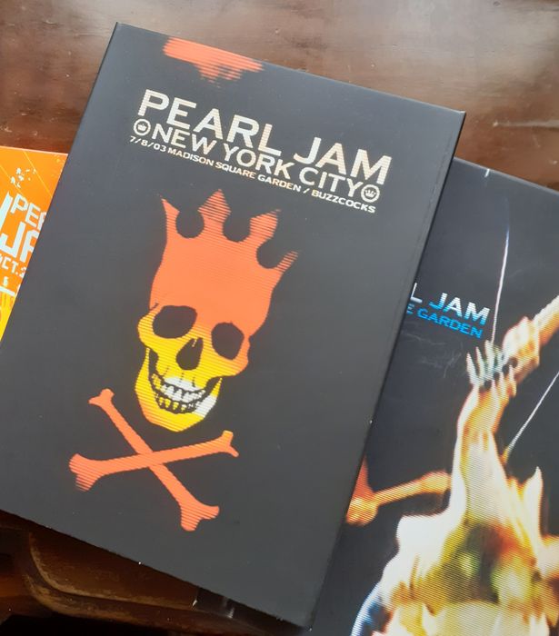 Pearl Jam - Live at The Garden