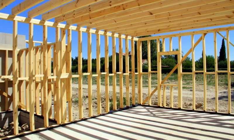 Tarcica konstrukcyjna C24 , sucha  45/60x145x3600/4800/5400/13000