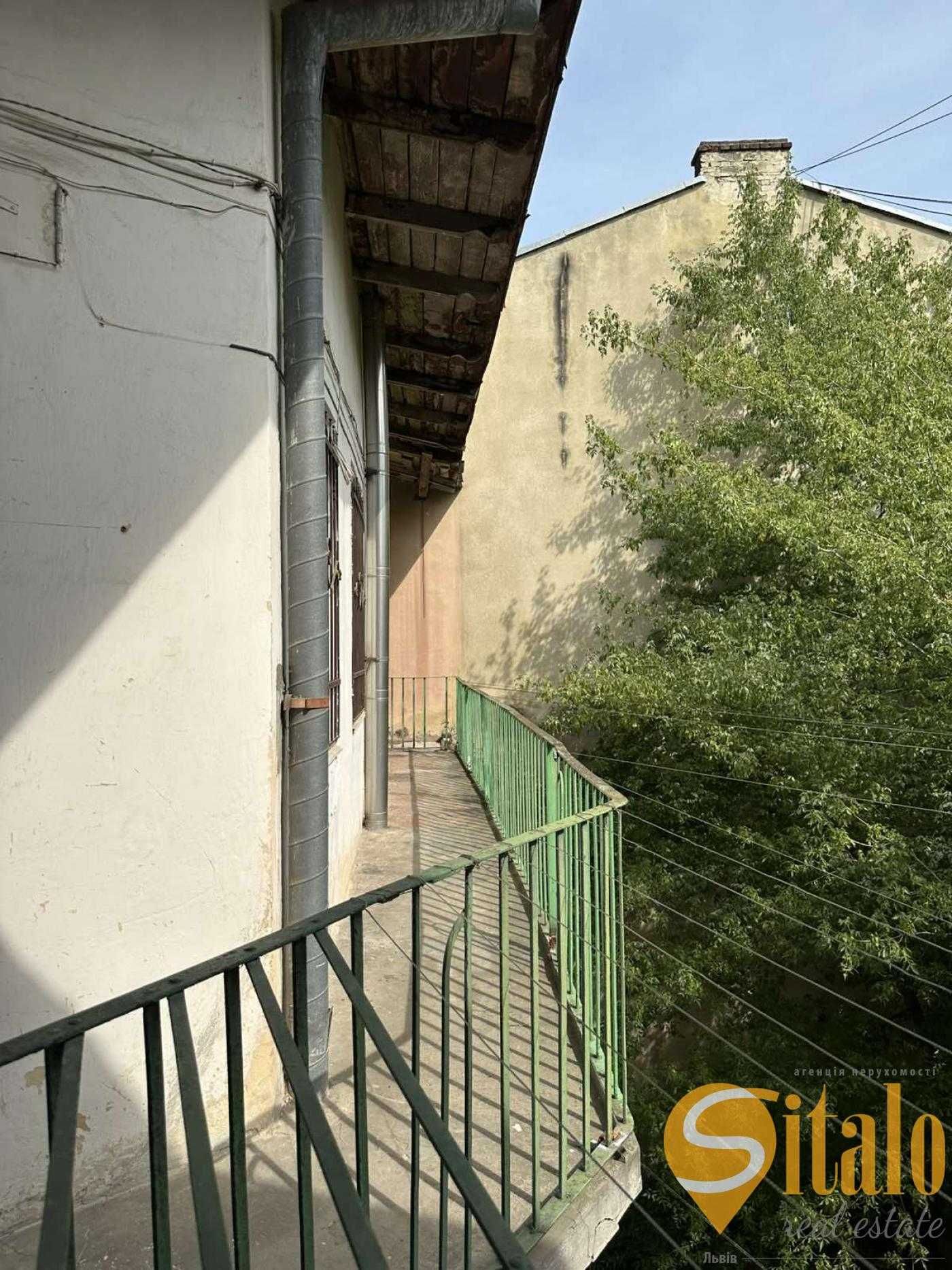 Продаж 1 кімнатної квартири, центр,  вулиця Джохара Дудаєва