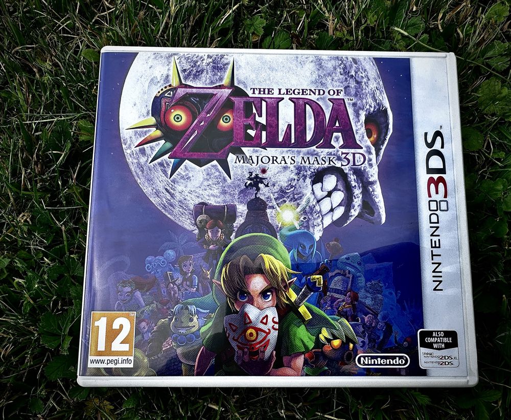 Zelda majora Majora's mask 3d 3ds i call of duty modern warfare 3 DS