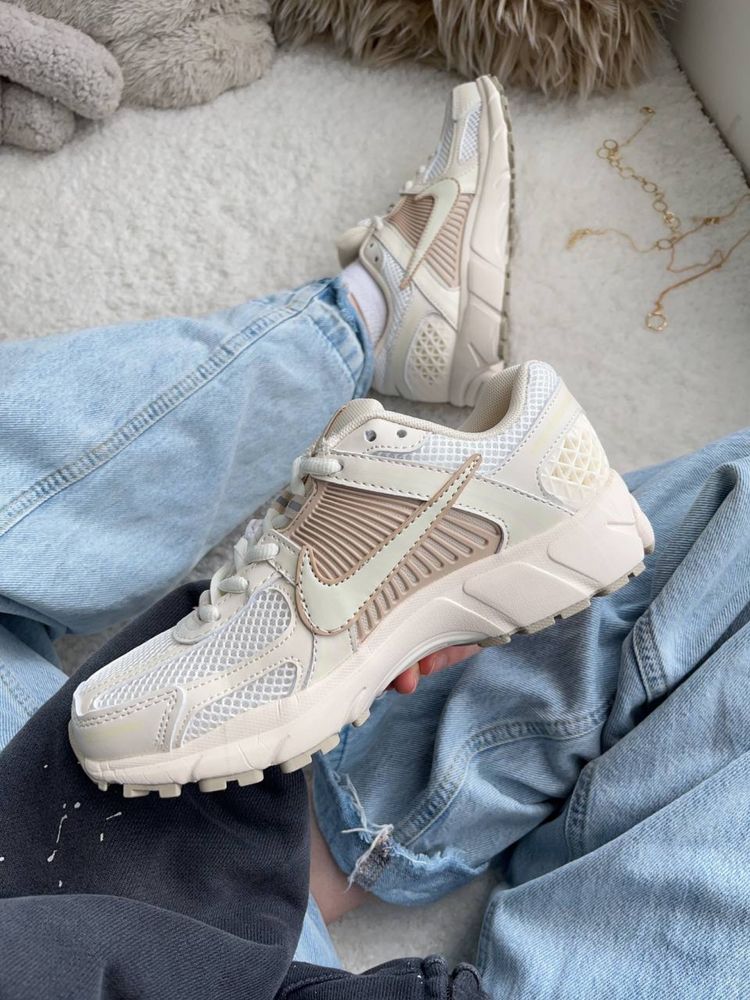 Nike zoom vomero 5 beige найк найки зум вомеро бежеві беж