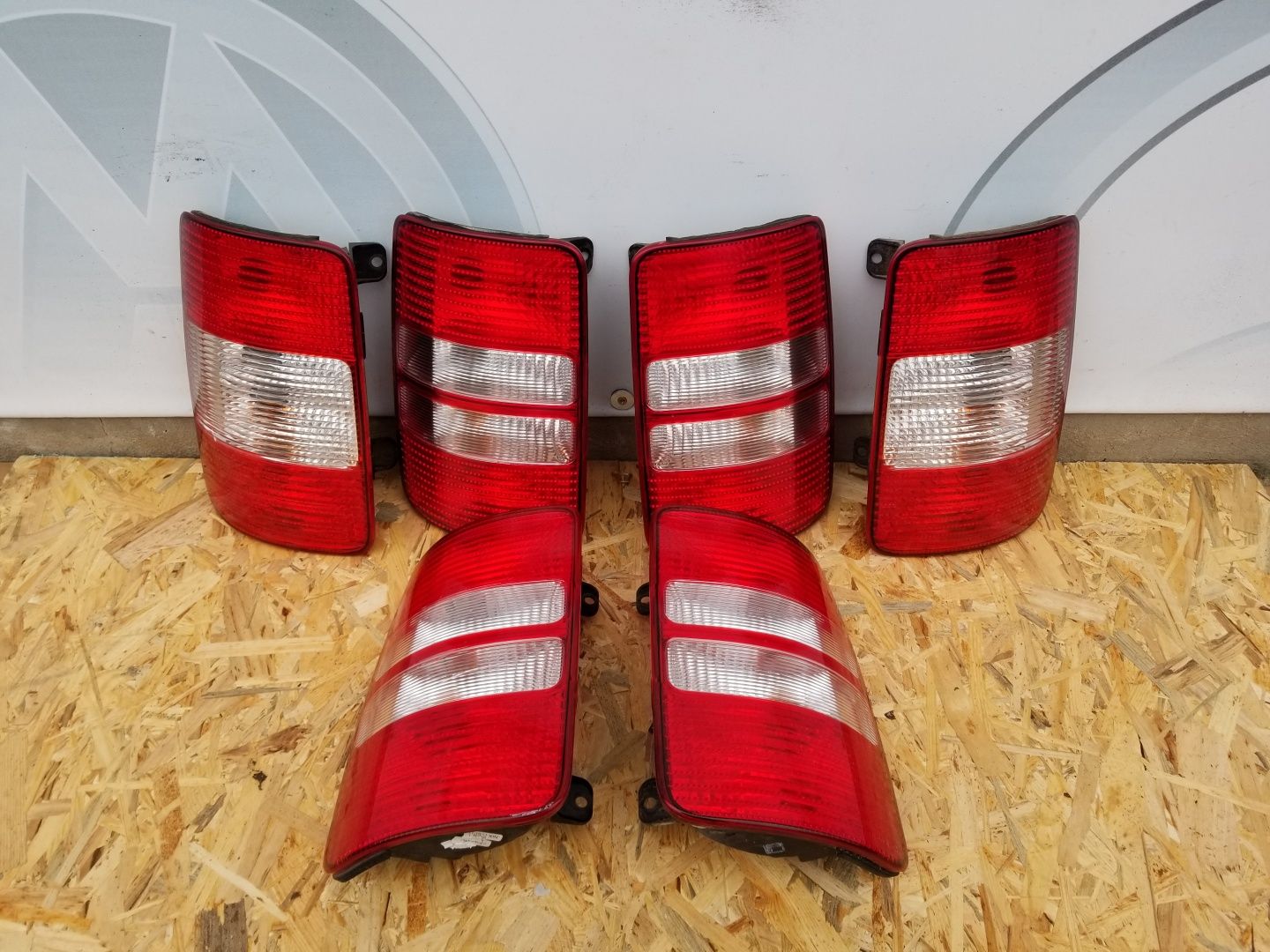 Фанарь Стоп Фара Фонарь VW Caddy 04-15 Разборка