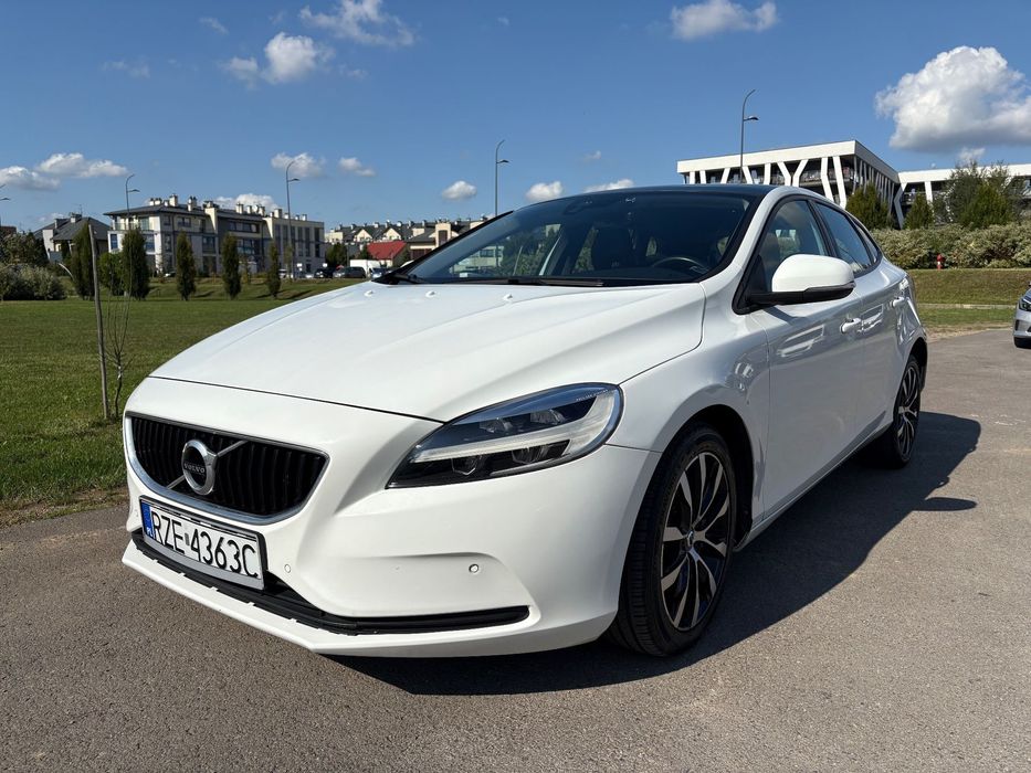 Volvo V40 Volvo v40 BIAŁY - superstan
