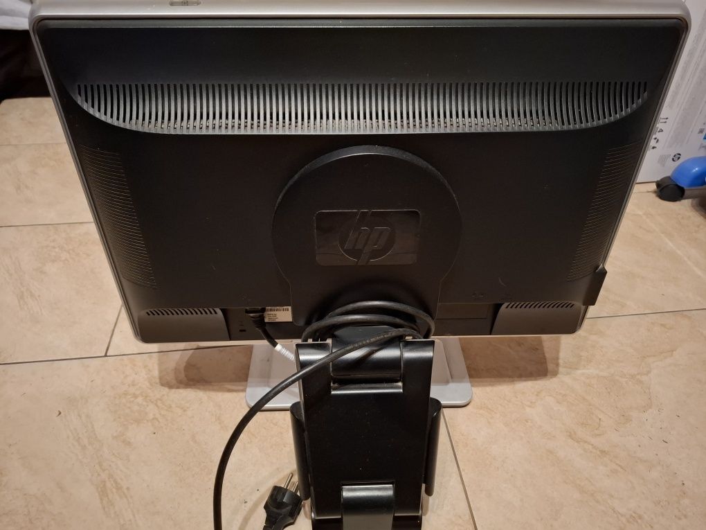 Monitor hp 22 cale
