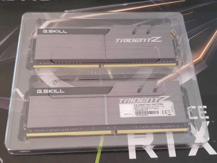 DDR4, G.skill Trident Z 2X8GB 3200Mhz CL 16