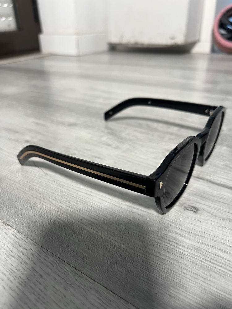 Óculos de sol estilo moscot