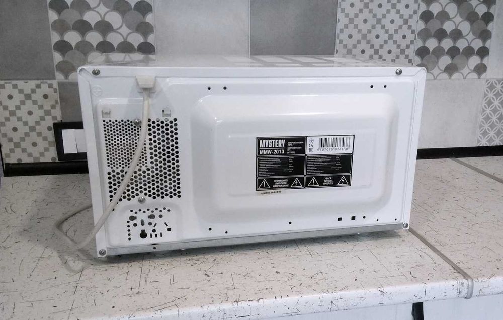 Микроволновка Mystery Хорошее рабочее состояние