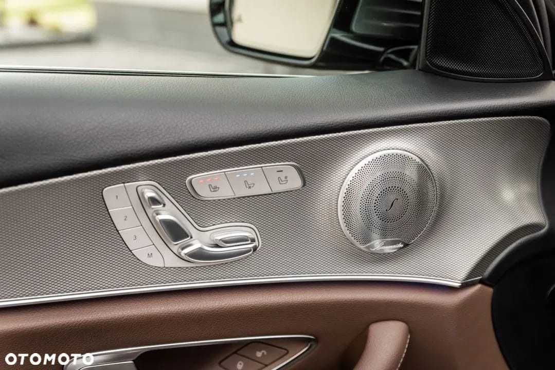 Mercedes  klasa E W 220 D