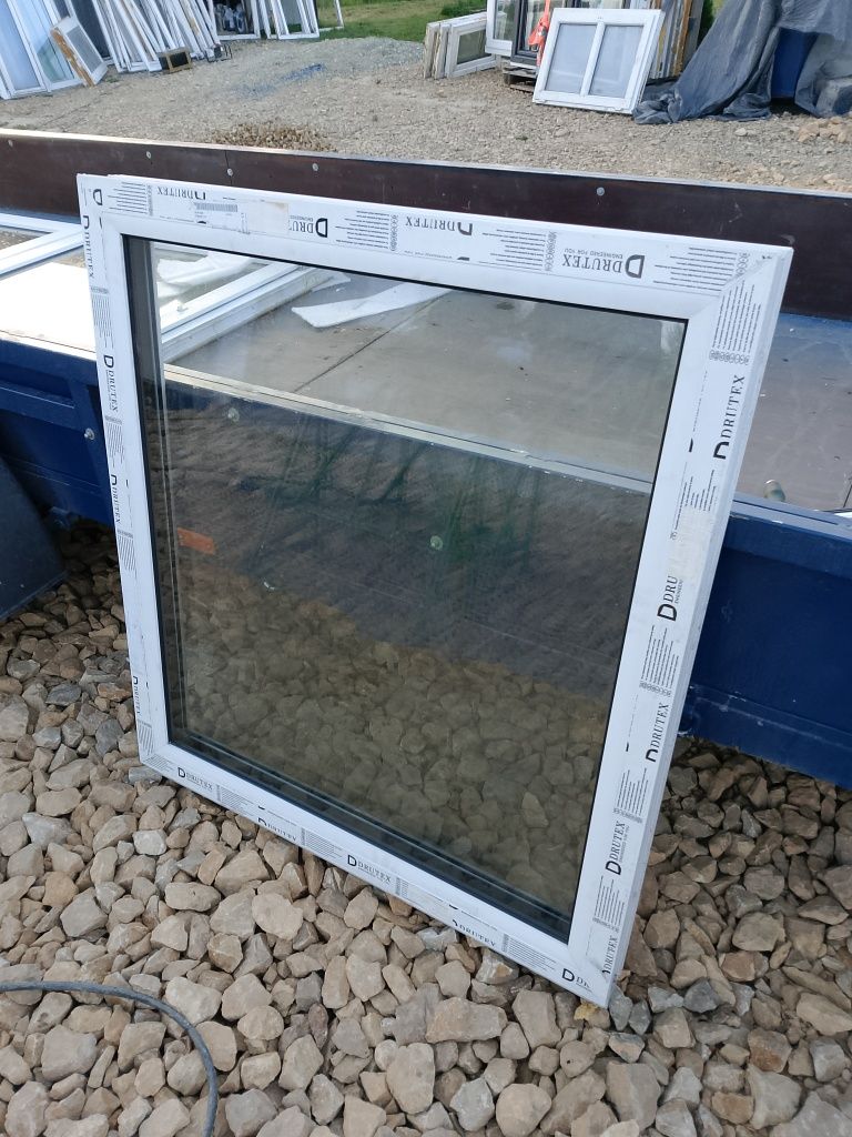 Okno 98x107 2szt 3-szybowe fix nowe Drutex plastikowe