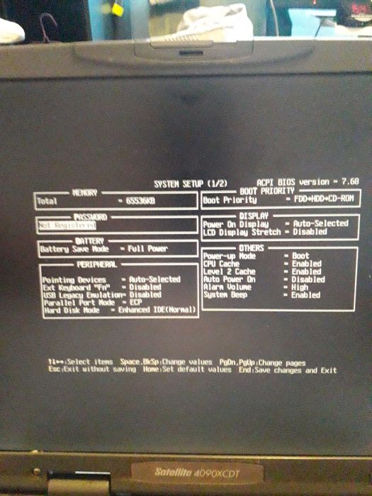 Laptop Toshiba Win XP