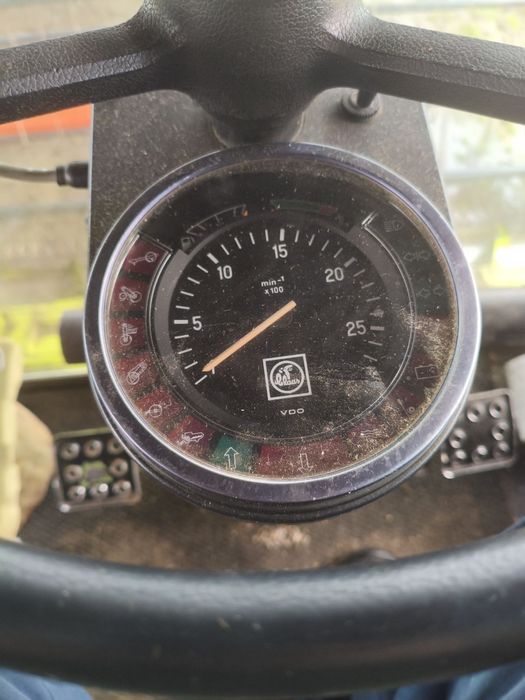 Продаєця комбайн клас домінатор 68