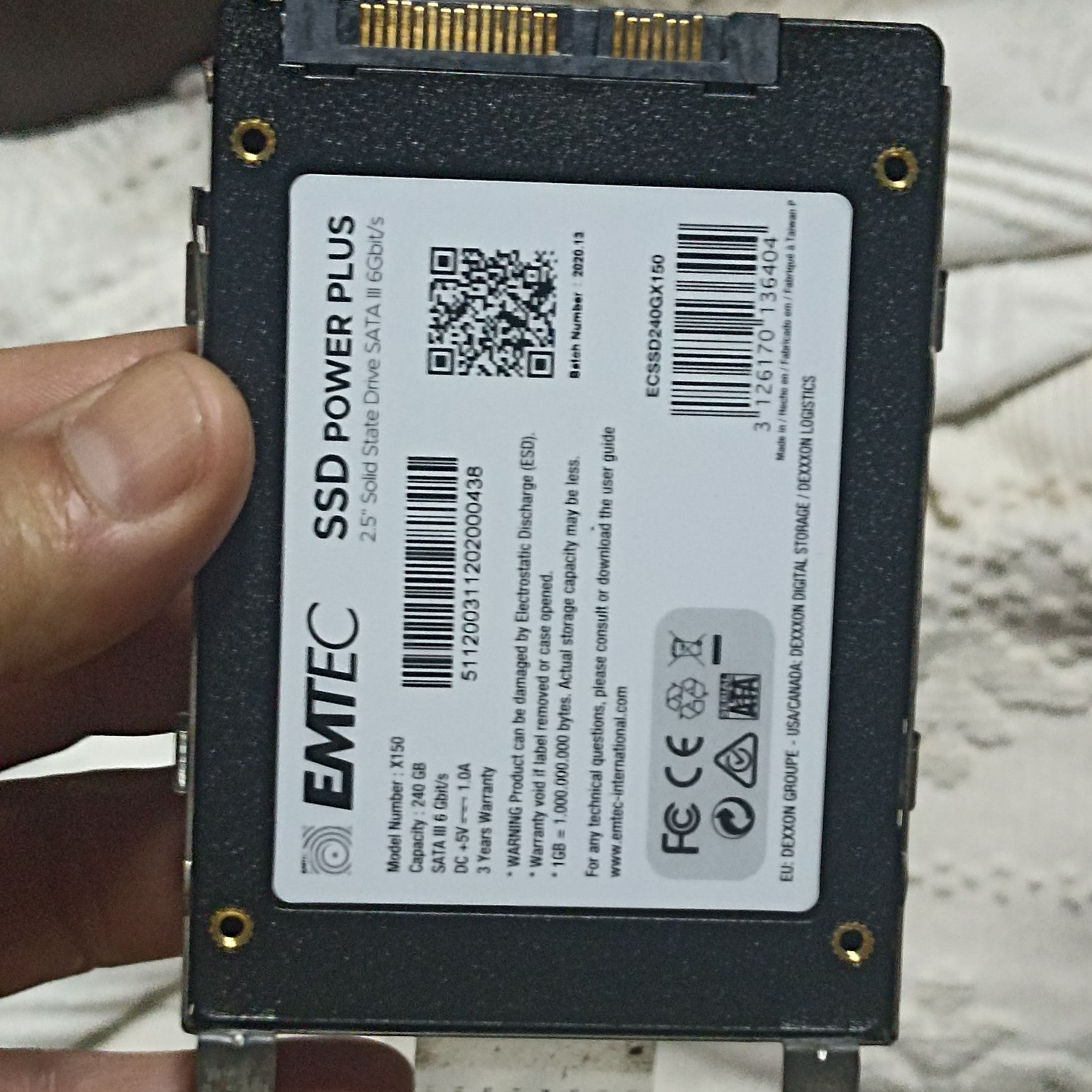 Disco SSD 240gigas bem funcional