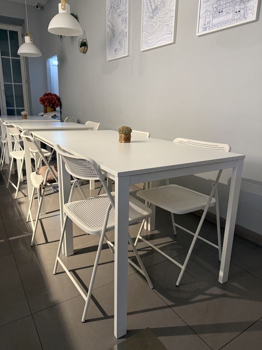 Mesa IKEA Bom Estado