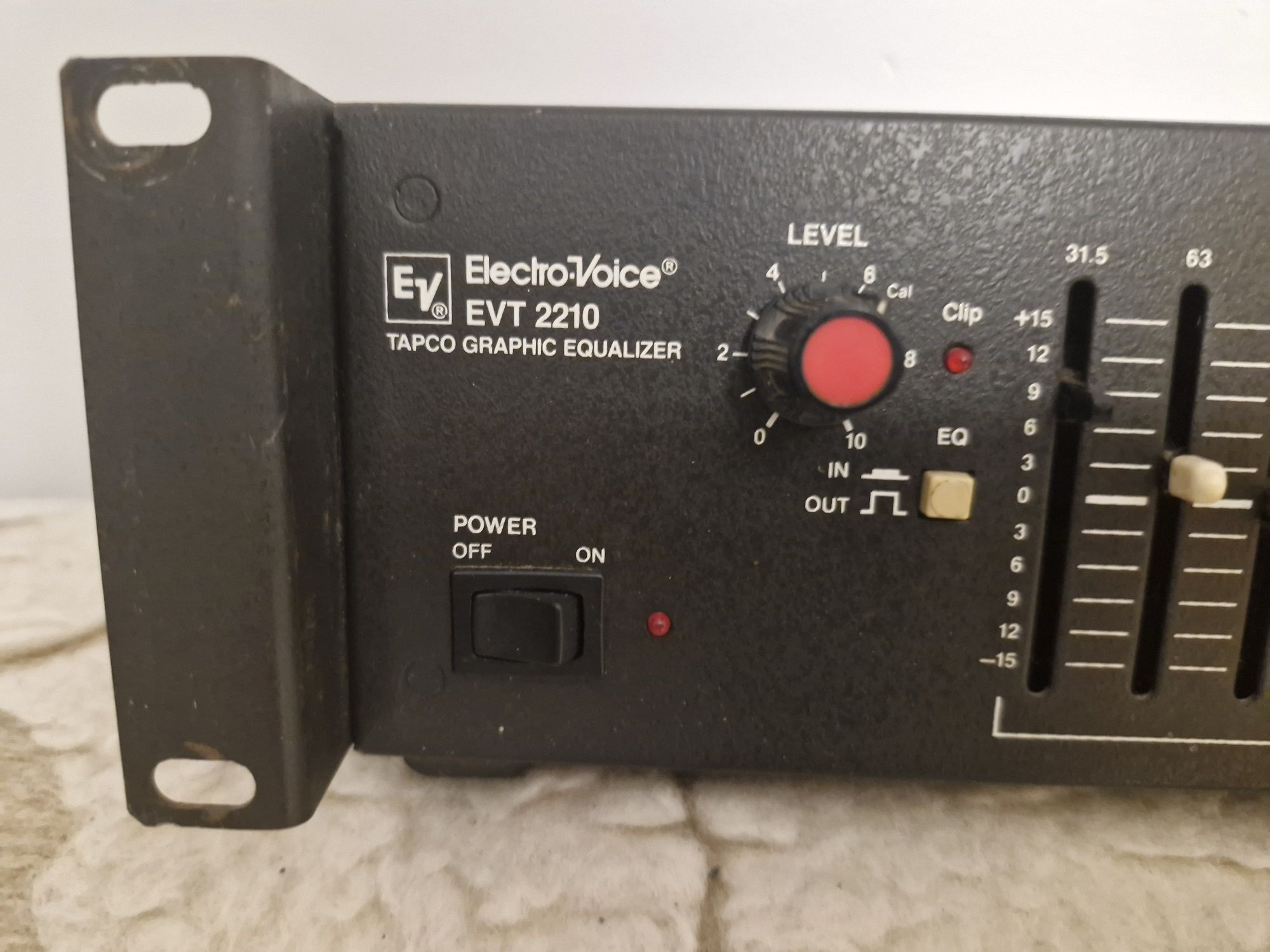Equalizer Electro Voice