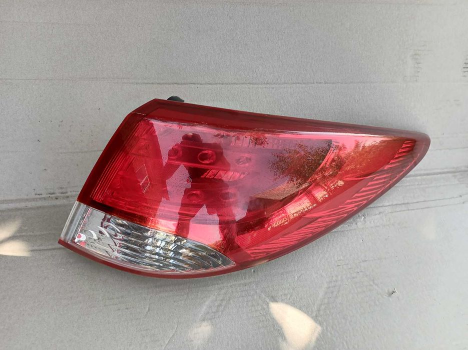 фонарь фара  Hyundai IX35