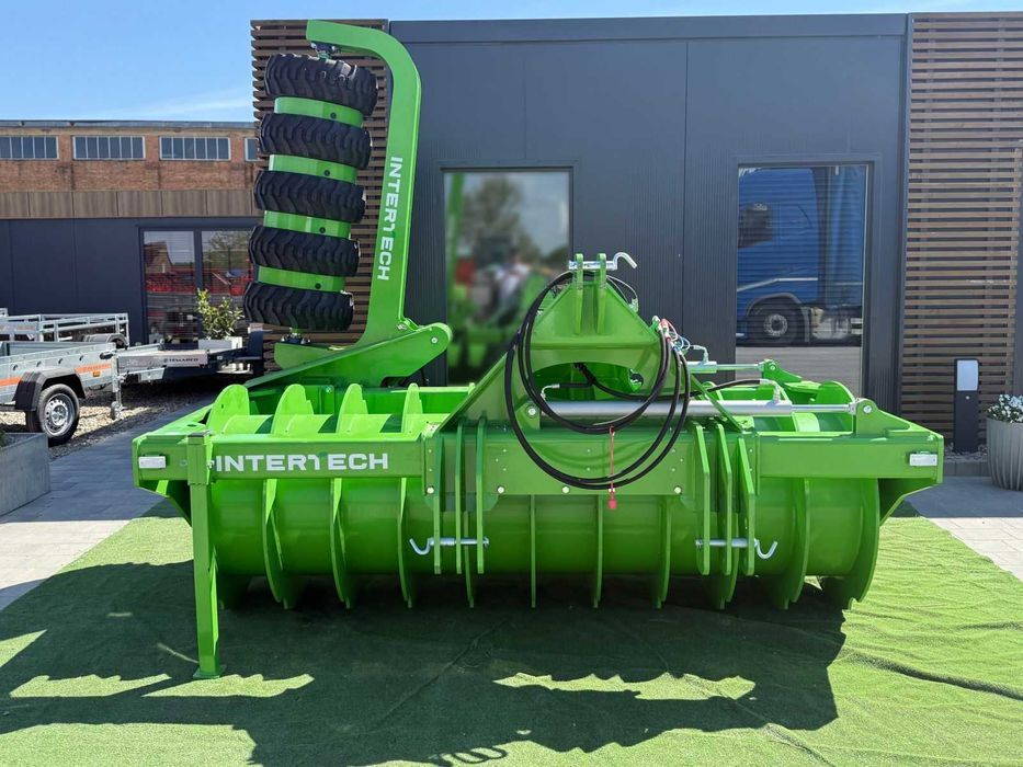 Wał dogniatający do pryzm INTERTECH